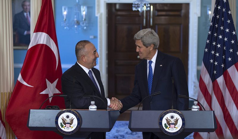 САЩ и Турция ще създадат ”свободна от ИДИЛ зона” в Северна Сирия (архив)
