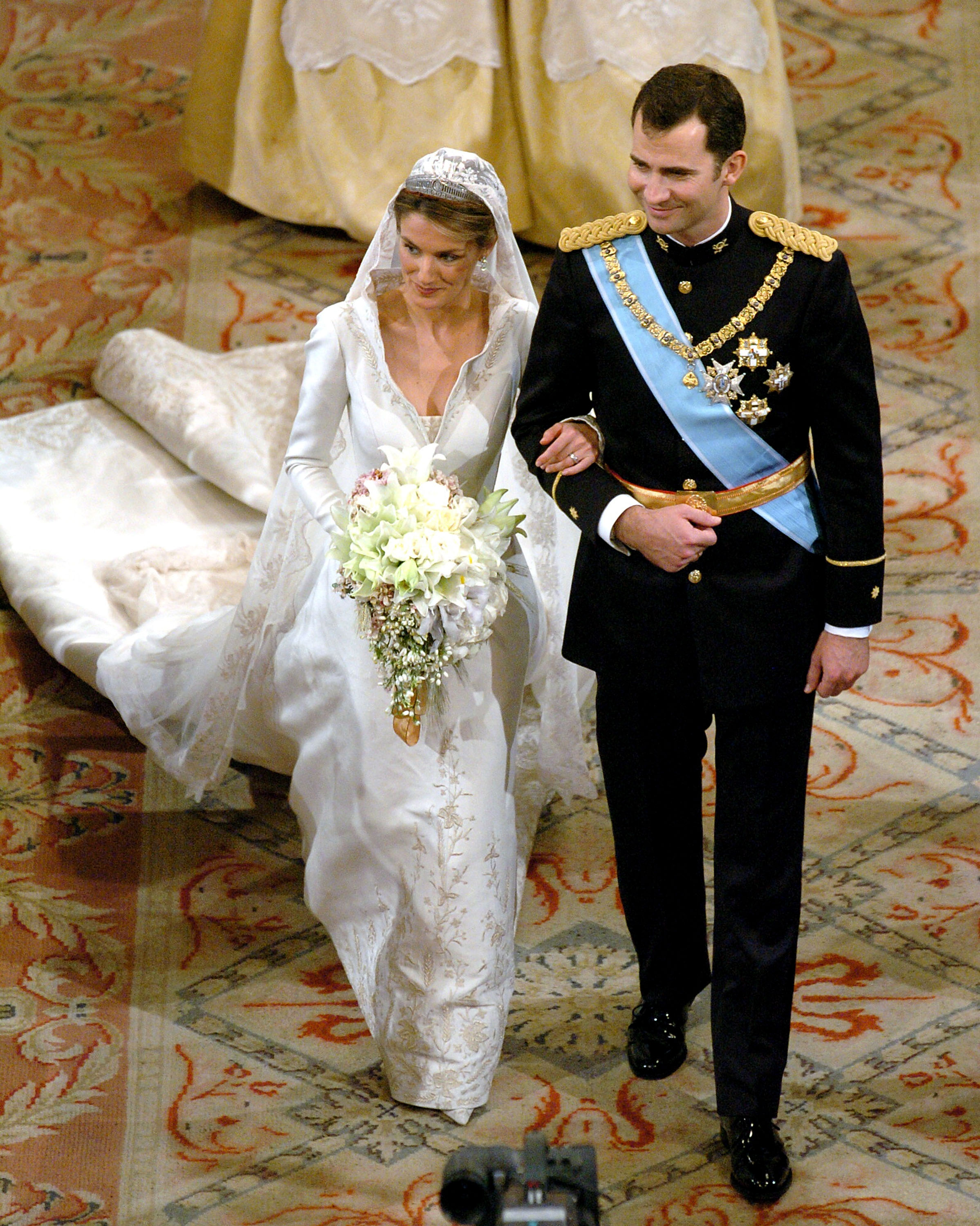 Сватбата на принц Фелипе и Летисия - вече крал и кралица на Испания