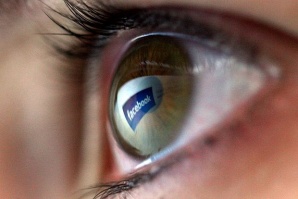 968 милиона потребители ползват Facebook всеки ден