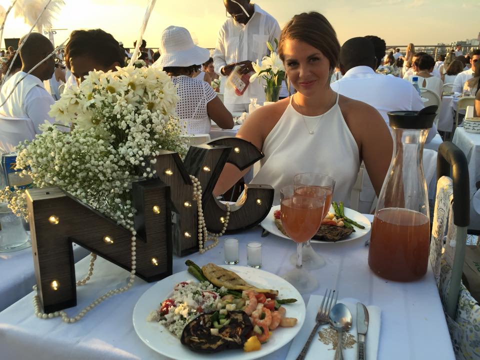 ”Вечеря в бяло” събра 5000 души в Ню Йорк