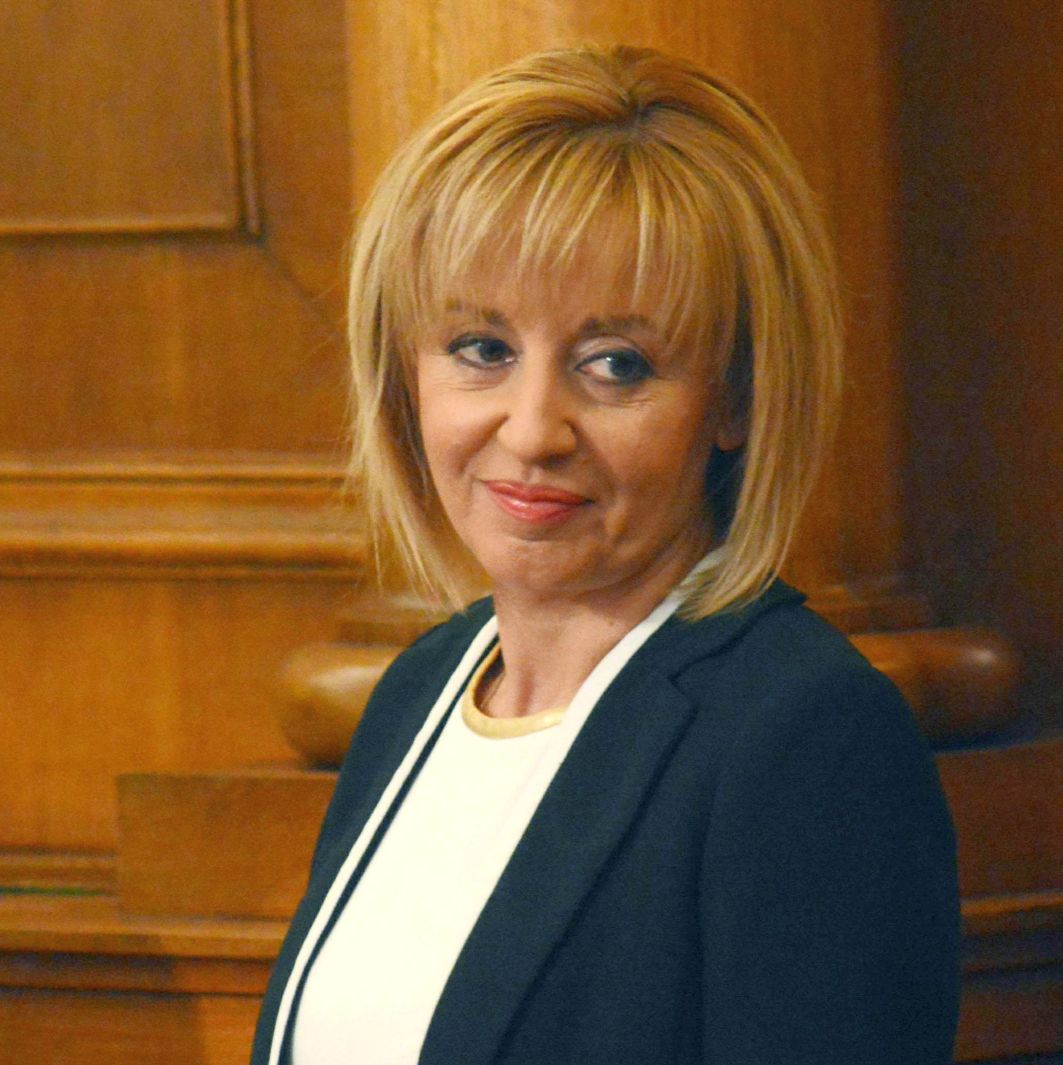 Мая Манолова е новият омбудсман на страната