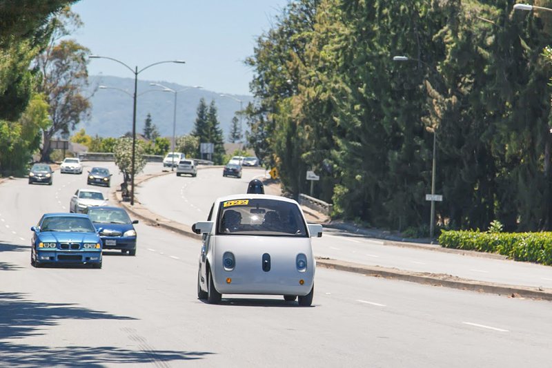 Google създаде отделна компания за автомобили