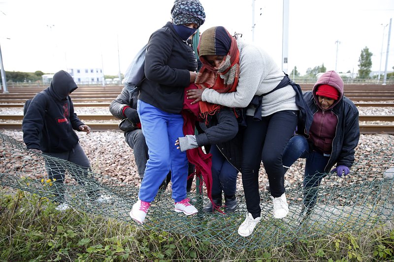 ЕК: 630 млн. евро на Франция и Великобритания за бежанците