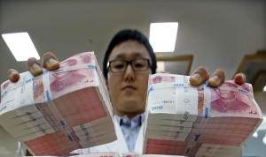 Китай се готви за скок на долара