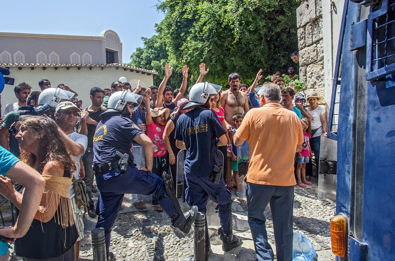 Бежанци на гръцкия остров Кос