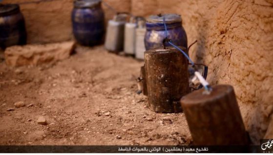 ИД взриви 3 от прочутите кули-гробници в Палмира