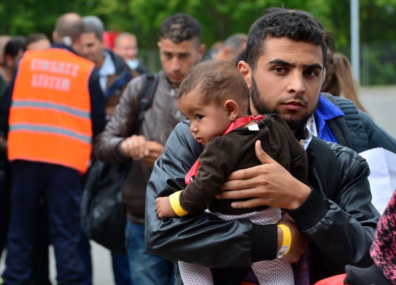 Задължителни квоти за приемане на още 120 000 бежанци
