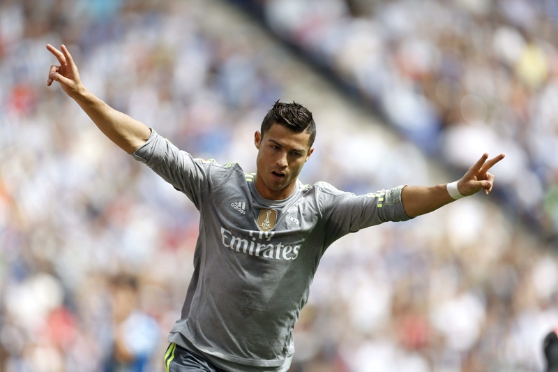 Кристиано Роналдо вкара пет гола за победата на ”Реал Мадрид” с 6:0