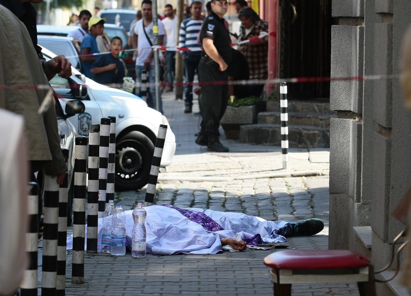 Имигрант бе убит в центъра на София