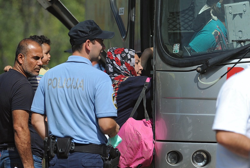Бежанци на границата Сърбия - Хърватия