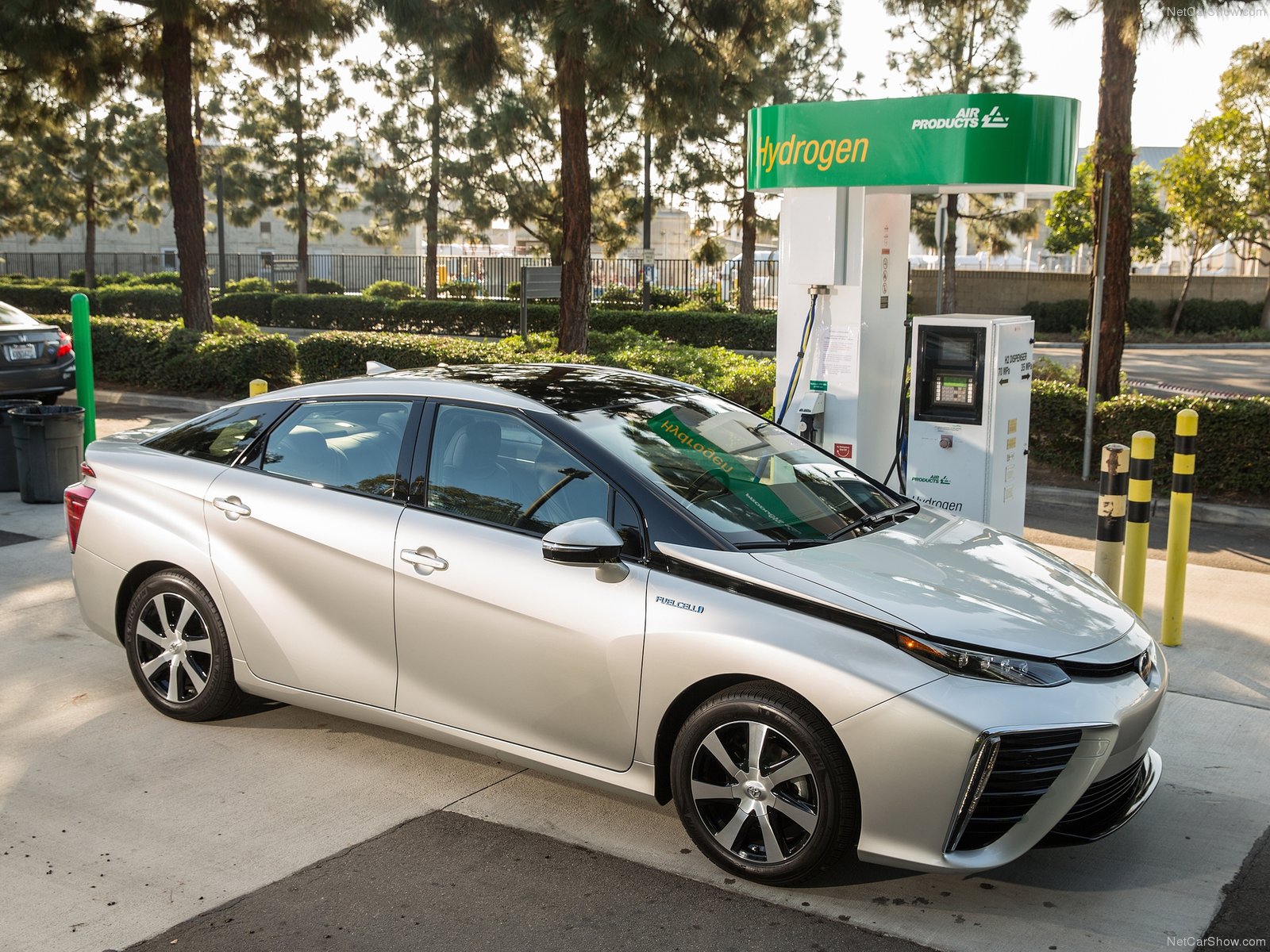 Toyota Mirai е най-способният водороден автомобил