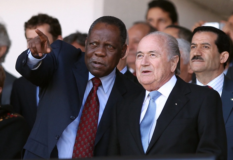 Африканският футболен лидер Иса Хаяту поема ФИФА