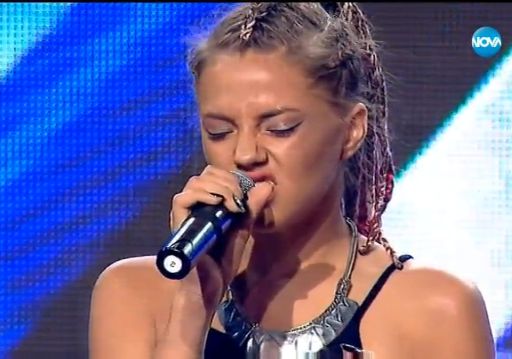 Дарина Йотова в X Factor