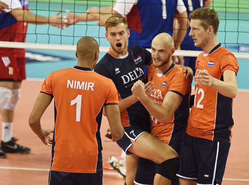Холандия стартира с победа участието си на Европейското първенство по волейбол