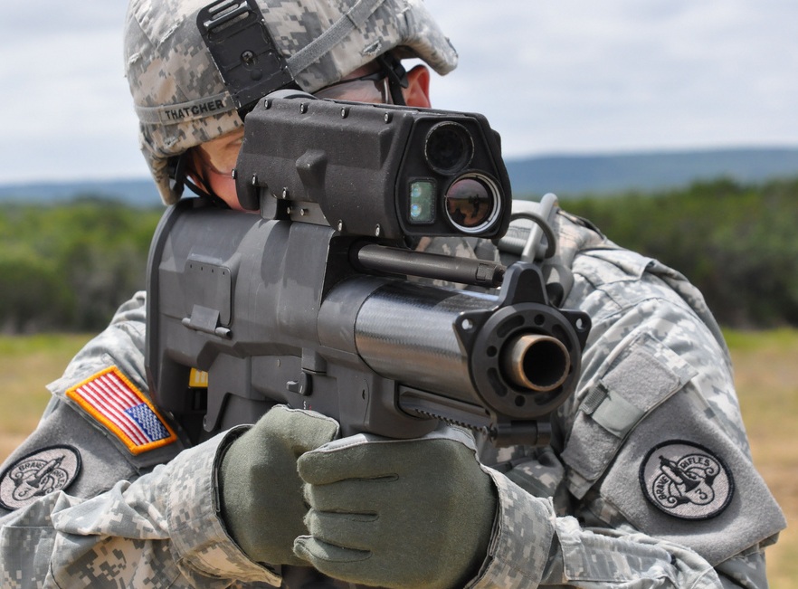Армията на САЩ тества ”умни” пушки (видео)