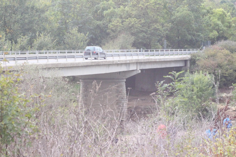 Инцидентът е станал под т.нар. Аврамов мост край Средец