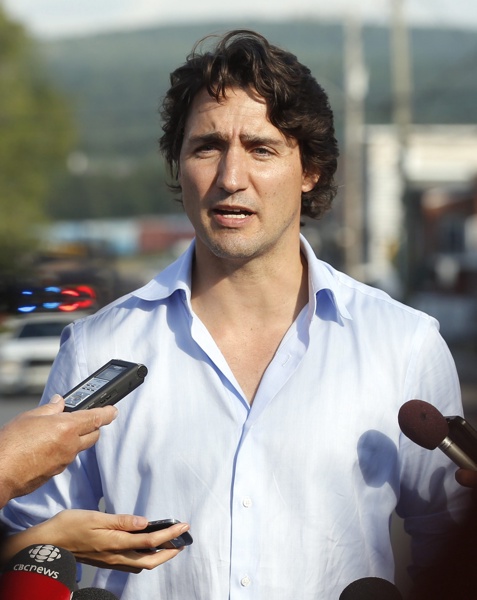 Либералите на Джъстин Трюдо печелят изборите в Канада