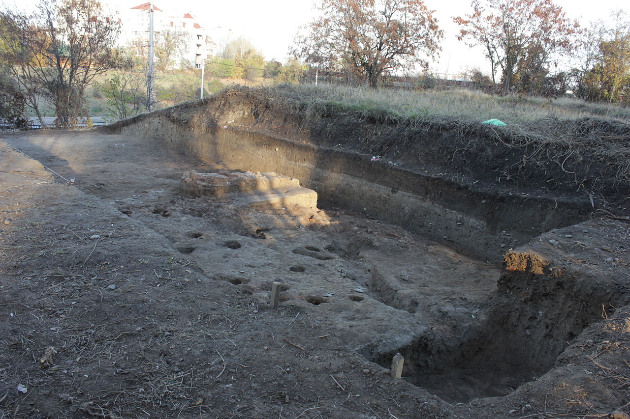 Слатинското неолитно селище  е най-старото на територията на София