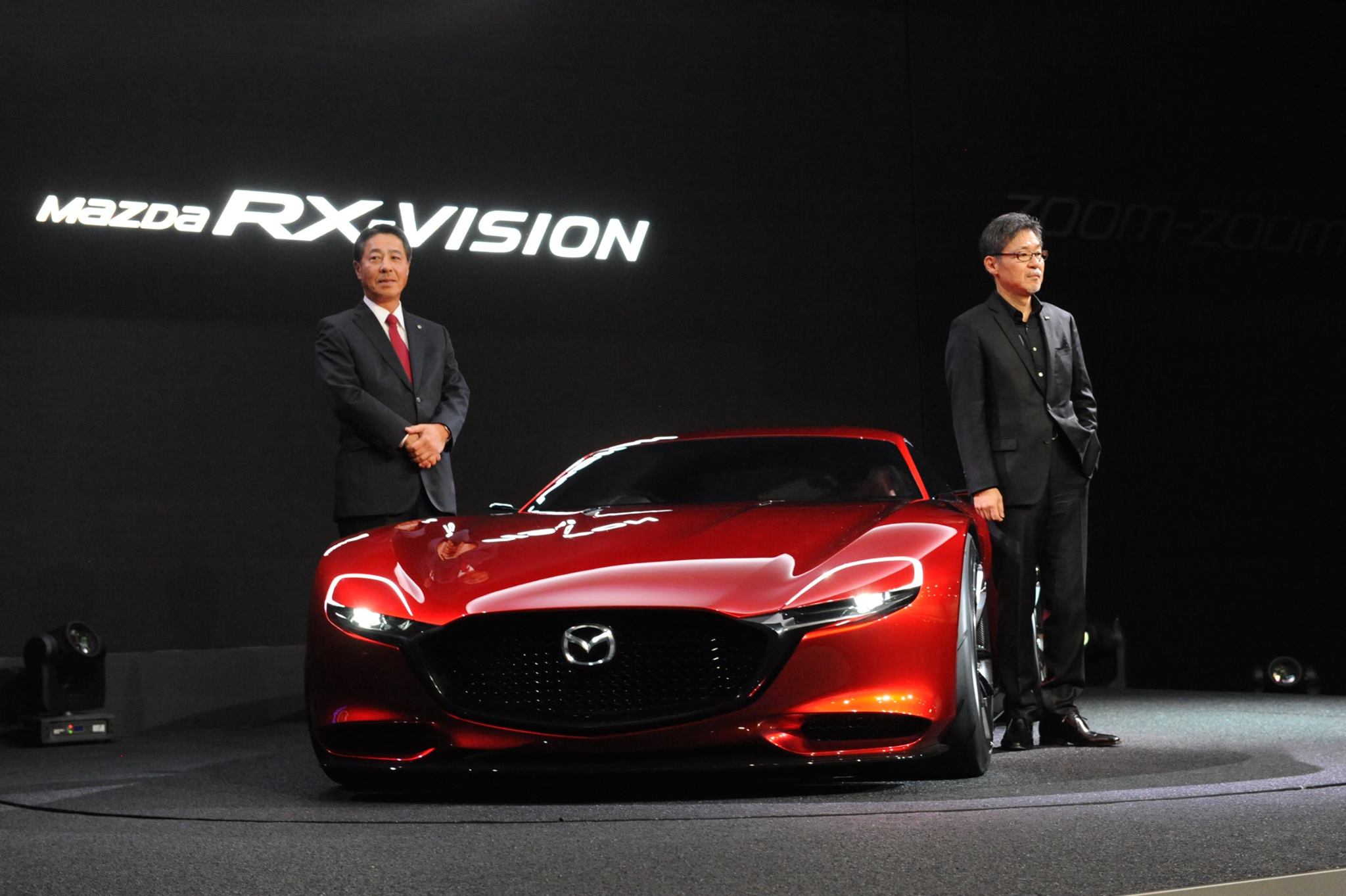 Mazda разкри дългоочаквания RX (галерия)