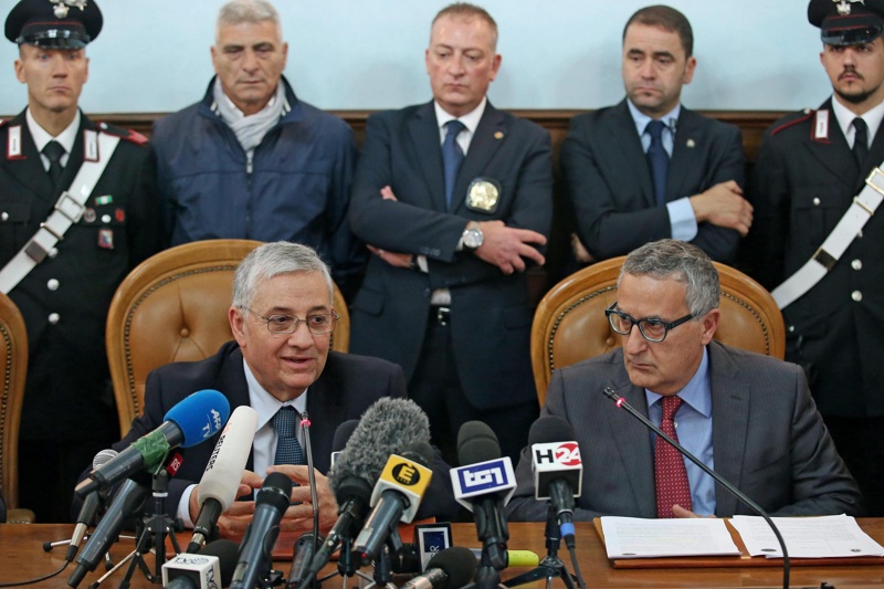 Прокурорите Джузепе Пигнатоне и Франко Роберти представят резултатите от антитерористичната операция