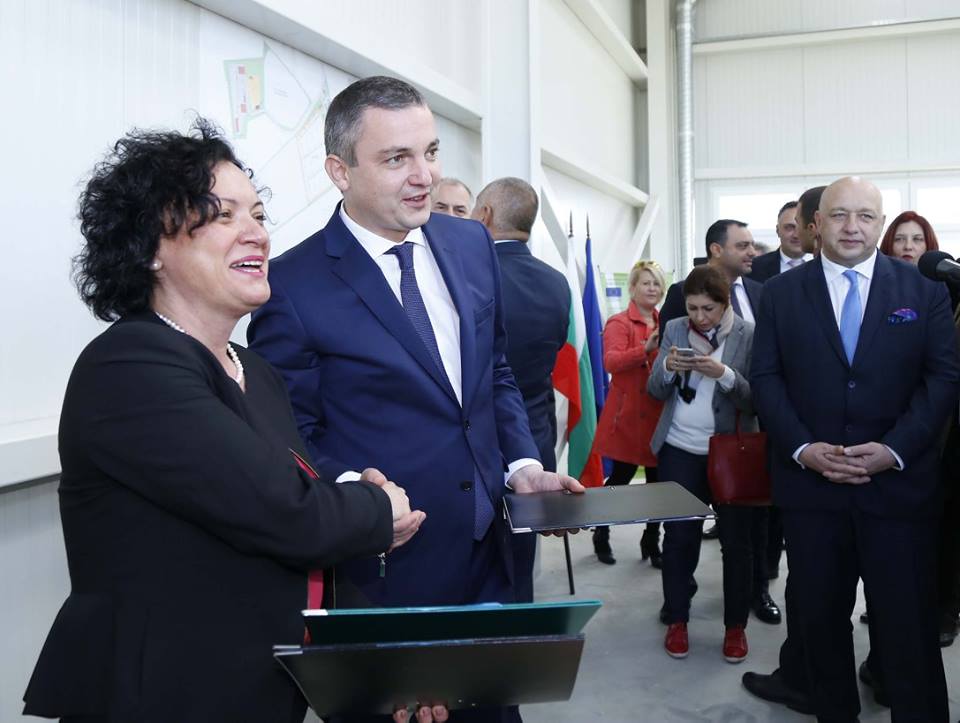 Златни пясъци с нова пречиствателна станция до лятото