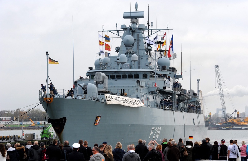 Германска фрегата ще осигурява защита на френския самолетоносач ”Шарл де Гол”