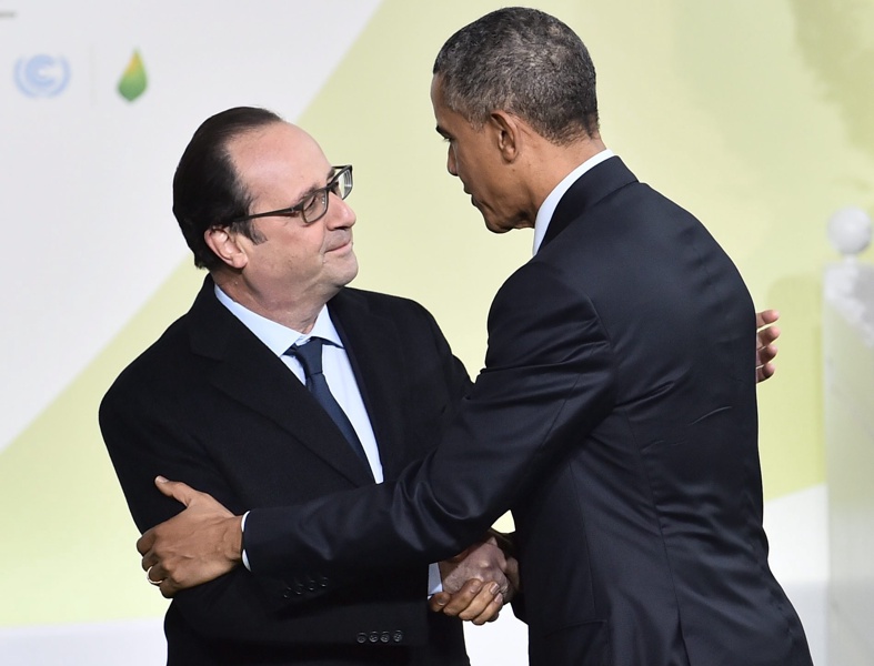 Президентът на САЩ Барак Обама и френският му колега Франсоа Оланд