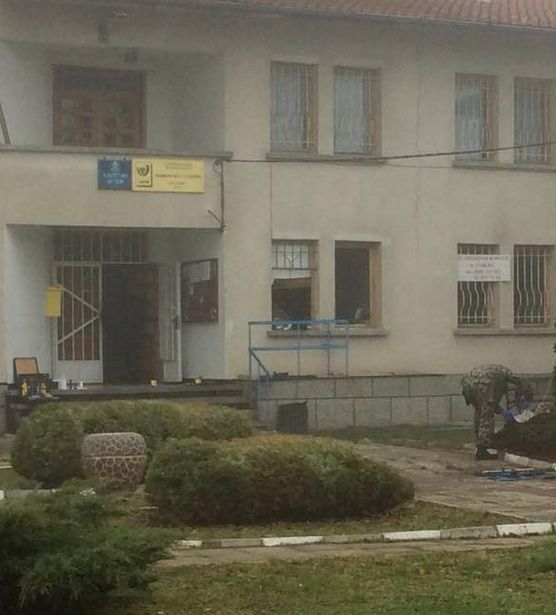 Взривиха банкомат в софийското село Лозен