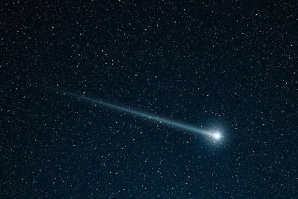 Изпращаме 2015-а със звездопад и с малка комета в небето