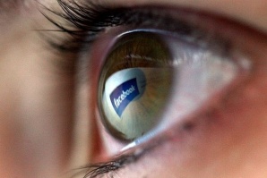 Нови правила в ЕС клагат възрастова граница за децата във Фейсбук