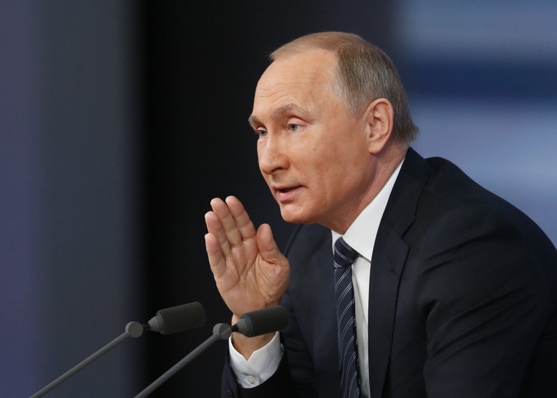 Две трети в Русия искат Путин за президент и след 2018 г.