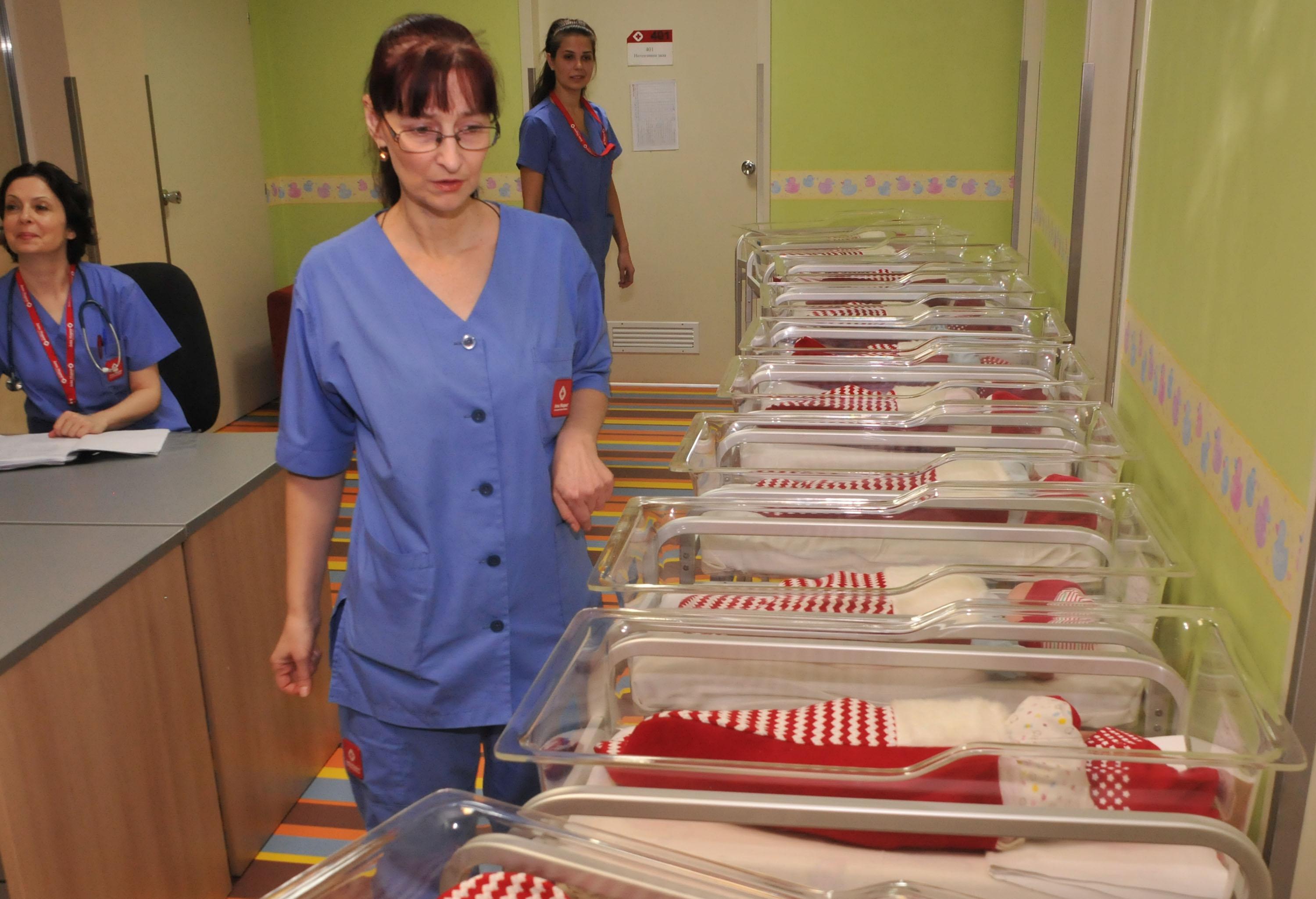 13-годишна роди първото бебе в Сливен за 2017 г.