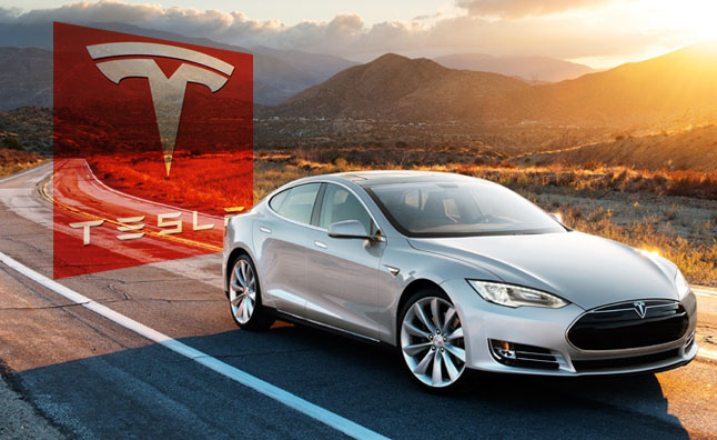 Tesla измина 1077 км с едно зареждане