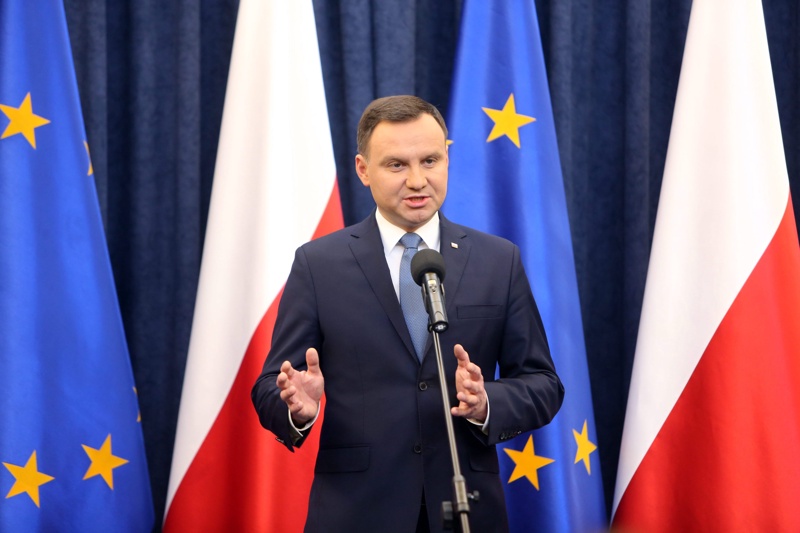 Президентът на Полша подписа спорния закон за медиите