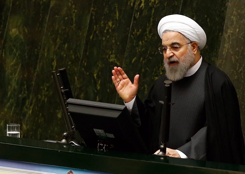 Иранският президент Хасан Рохани представи новия бюджет в парламента