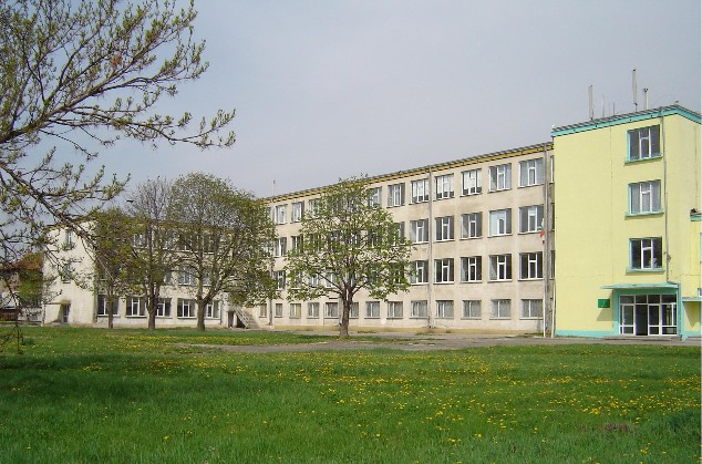 Министър Кунева разпореди засилване на охраната на училищата