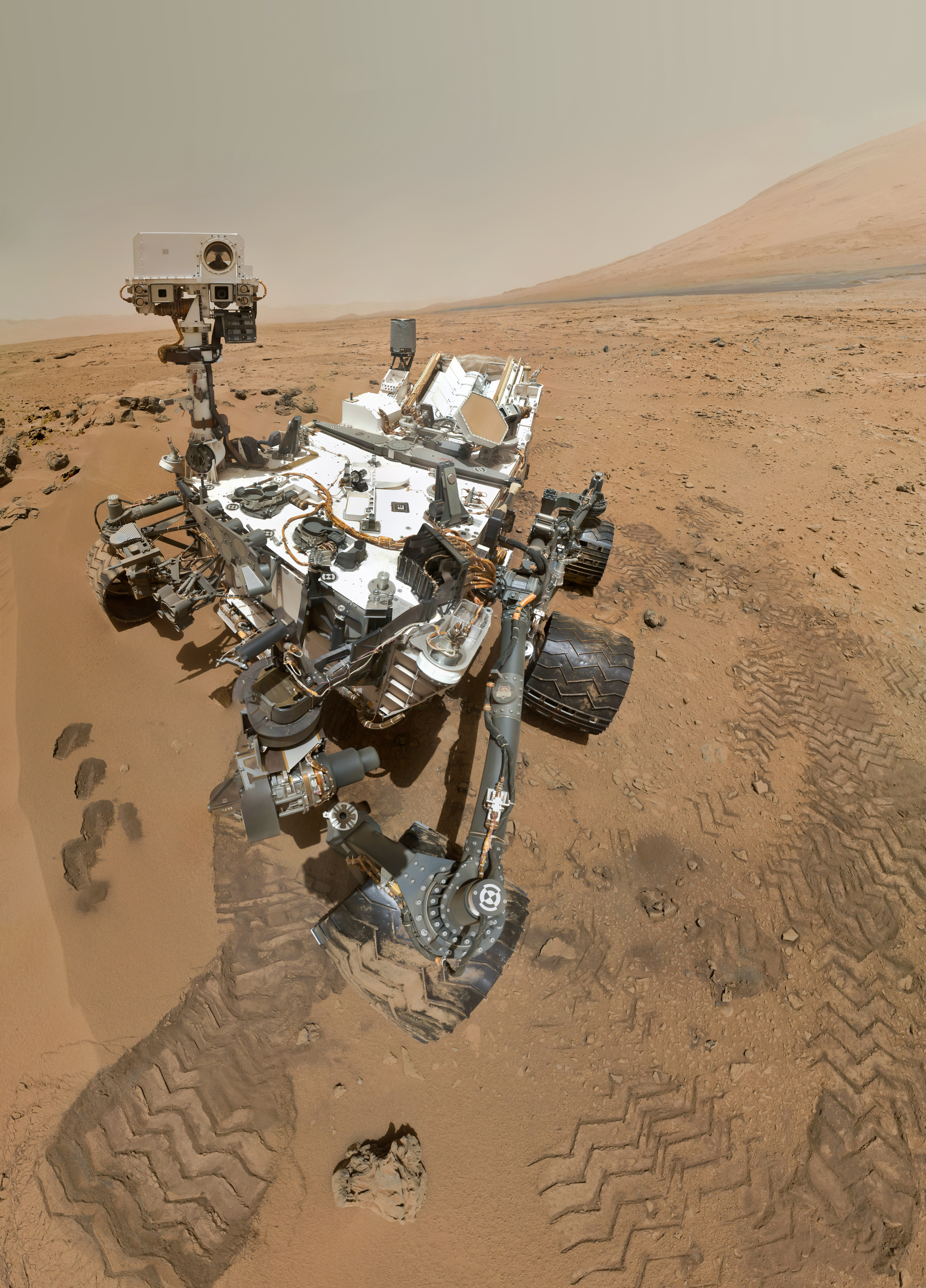 Марсианско селфи на Curiosity