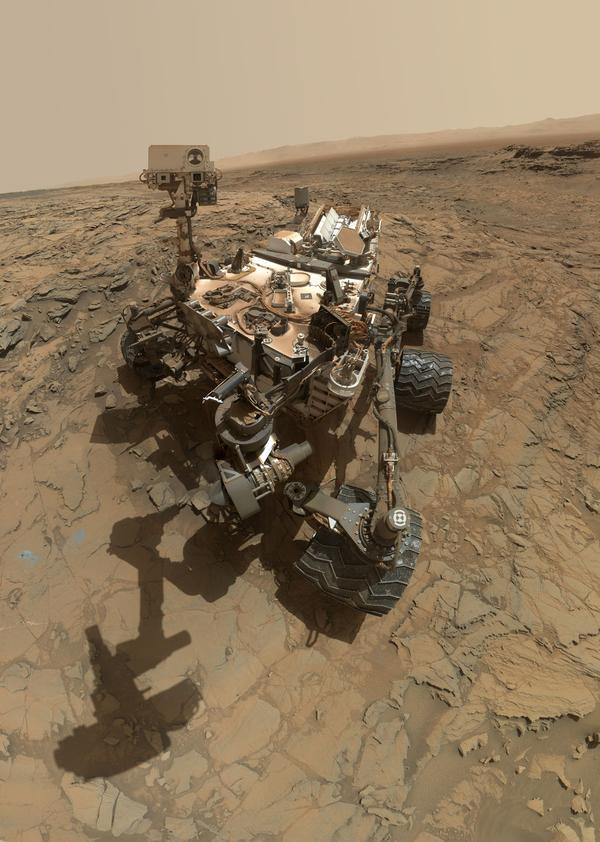 Марсианско селфи на Curiosity