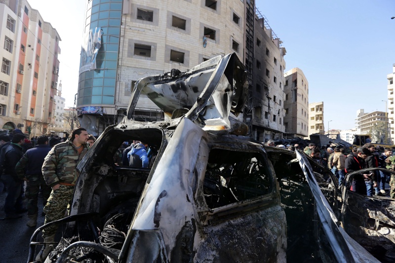 Най-малко 60 убити и десетки ранени при атентати в Дамаск