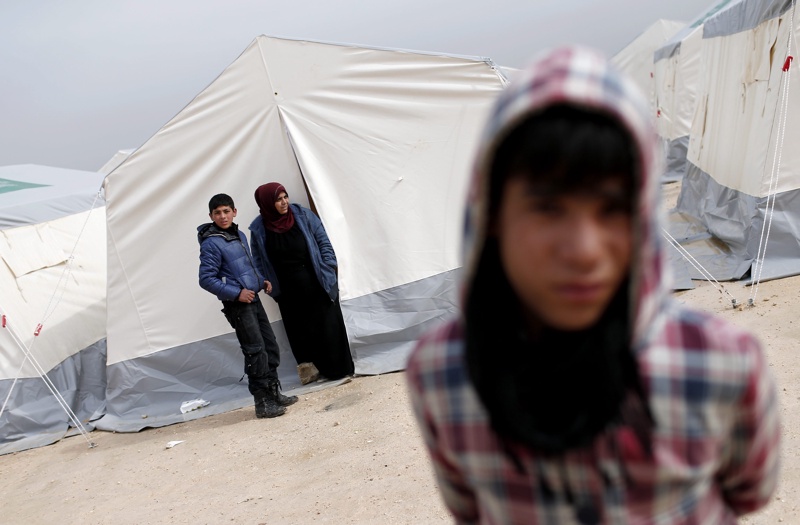 Спешно се строи нов бежански лагер в близост до турската граница