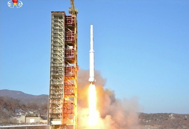 Севернокорейската ракета официално има за цел извеждане на спътник в орбита