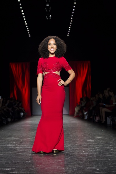 Red Dress Collection на асоциация Go Red For Women, представена от Macy's