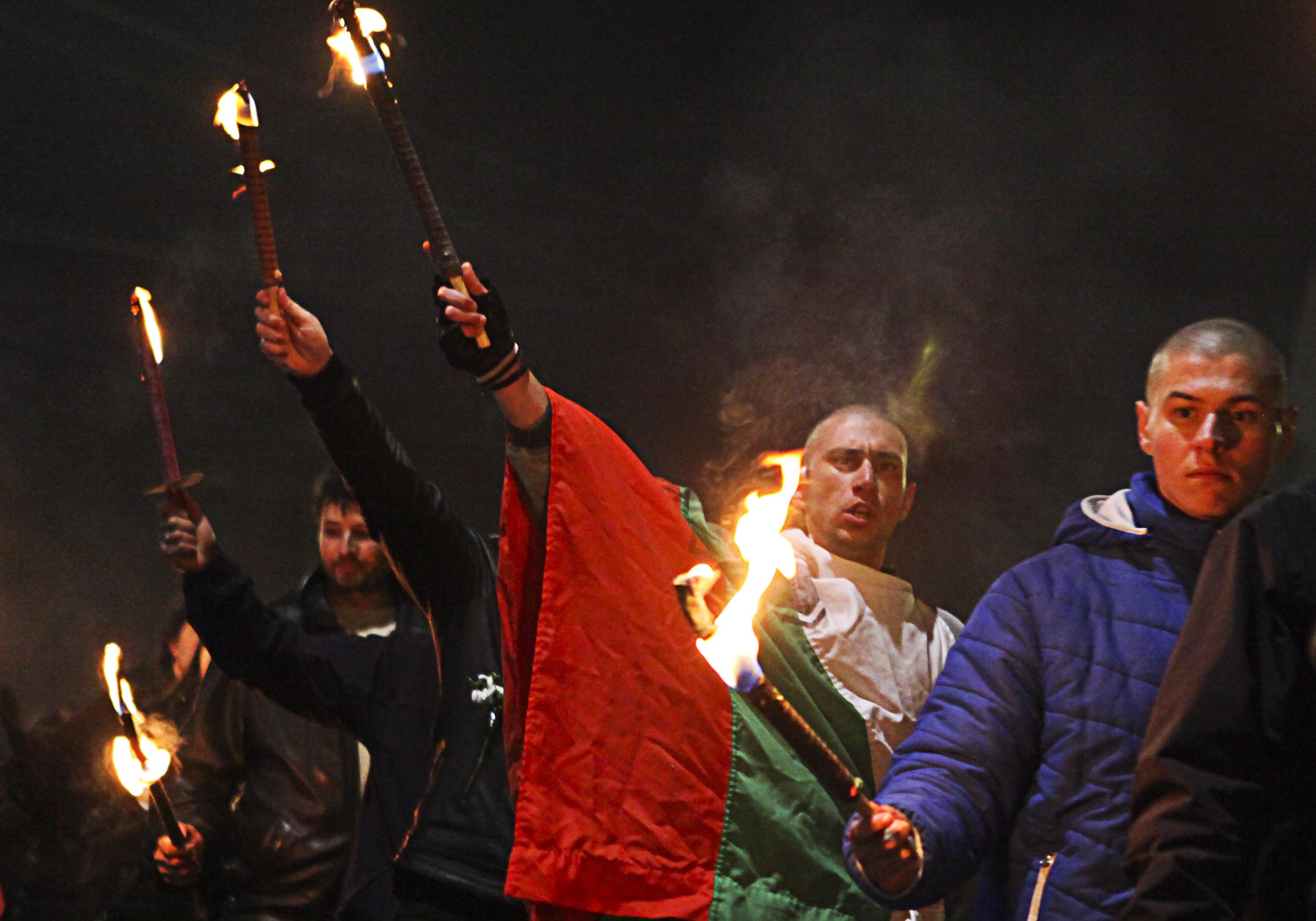 Гърци пристигнаха в София да участват в протеста срещу Луковмарш