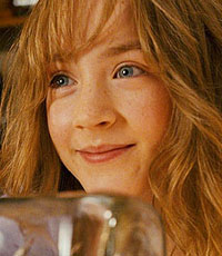 Сърша Ронан с главна роля в драмата „На плажа Чезъл” 