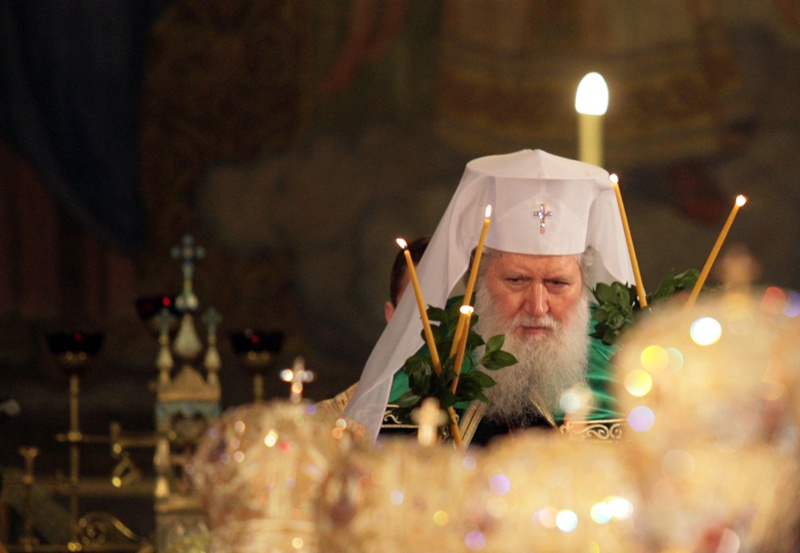 Патриарх Неофит по време на канонизацията на Свети Серафим Софийски Чудотворец