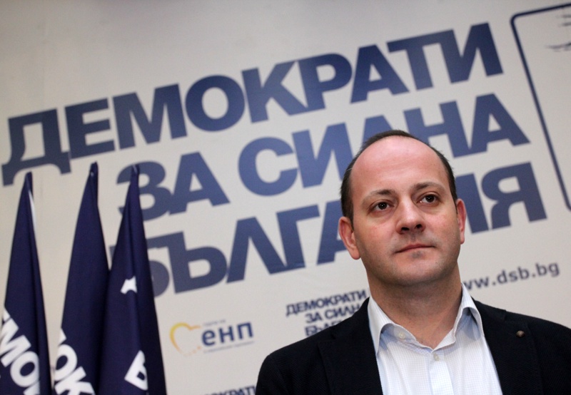 Радан Кънев: ГЕРБ преговарят с ДПС за кандидат-президент