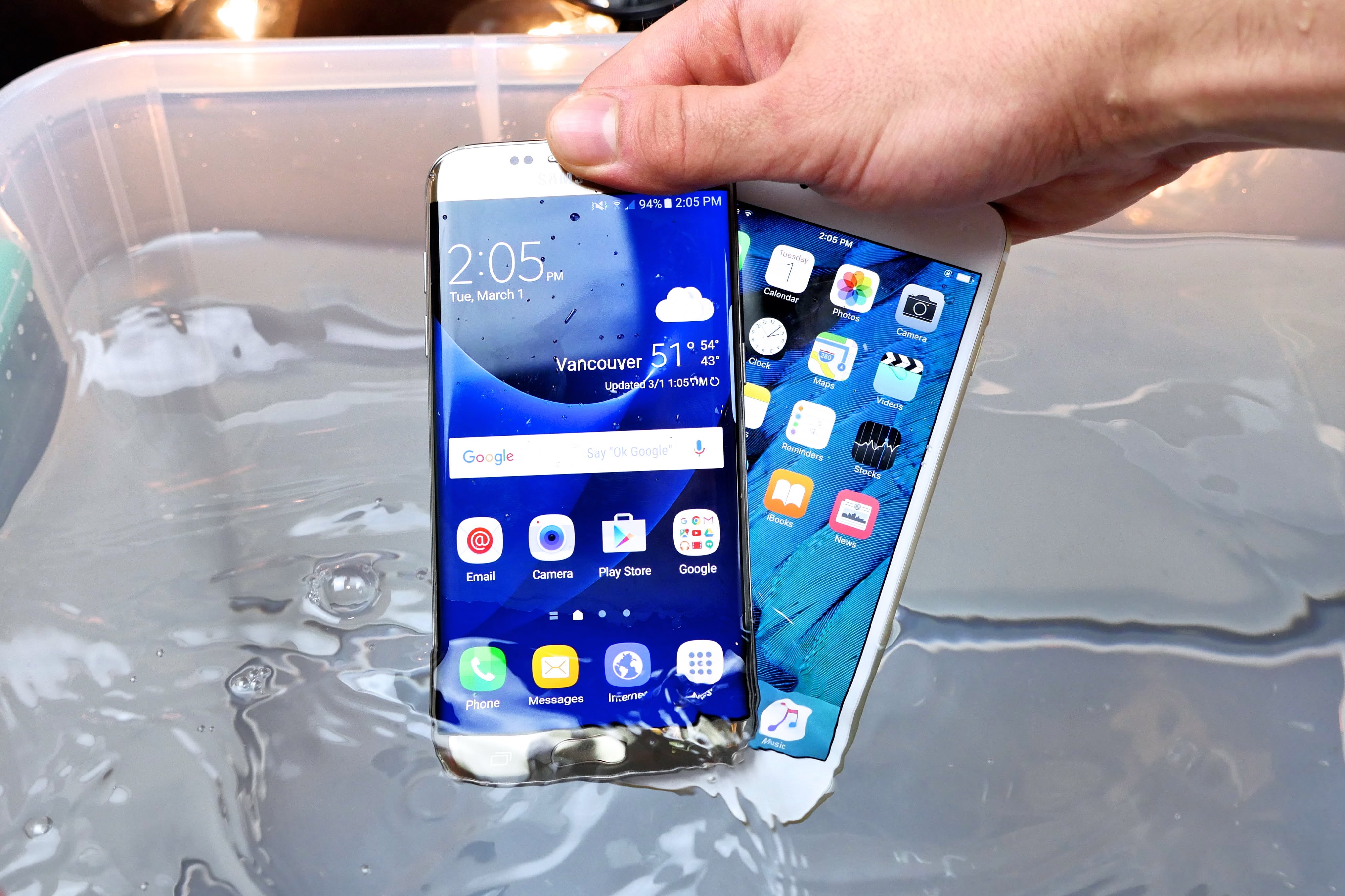 Кой е по-добрият смартфон Samsung Galaxy S7 или iPhone 6S?