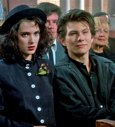 Черната комедия с Уинона Райдър и Крисчън Слейтър, „Heathers” оживява като сериал