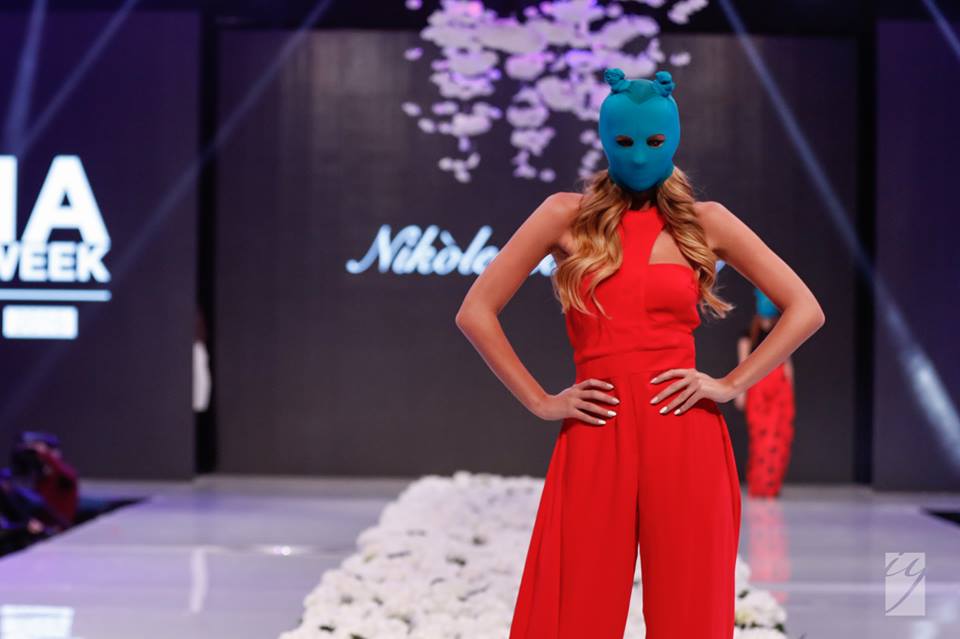 Модел на Nikole Collection