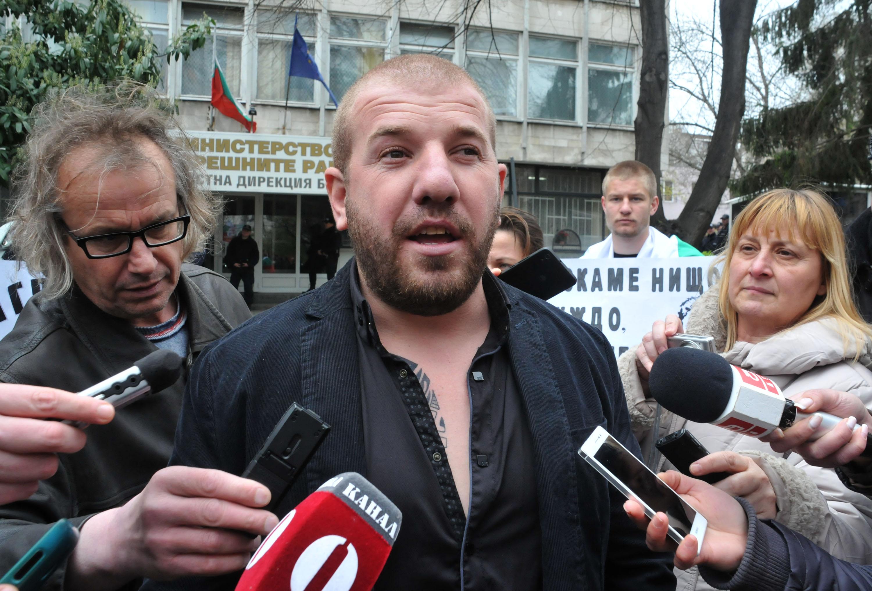 Динко Вълев от Ямбол беше на разпит в Областна дирекция на полицията